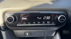 Toyota Yaris 1.5 Hybrid Icon 5dr CVT Hybrid Hatchback